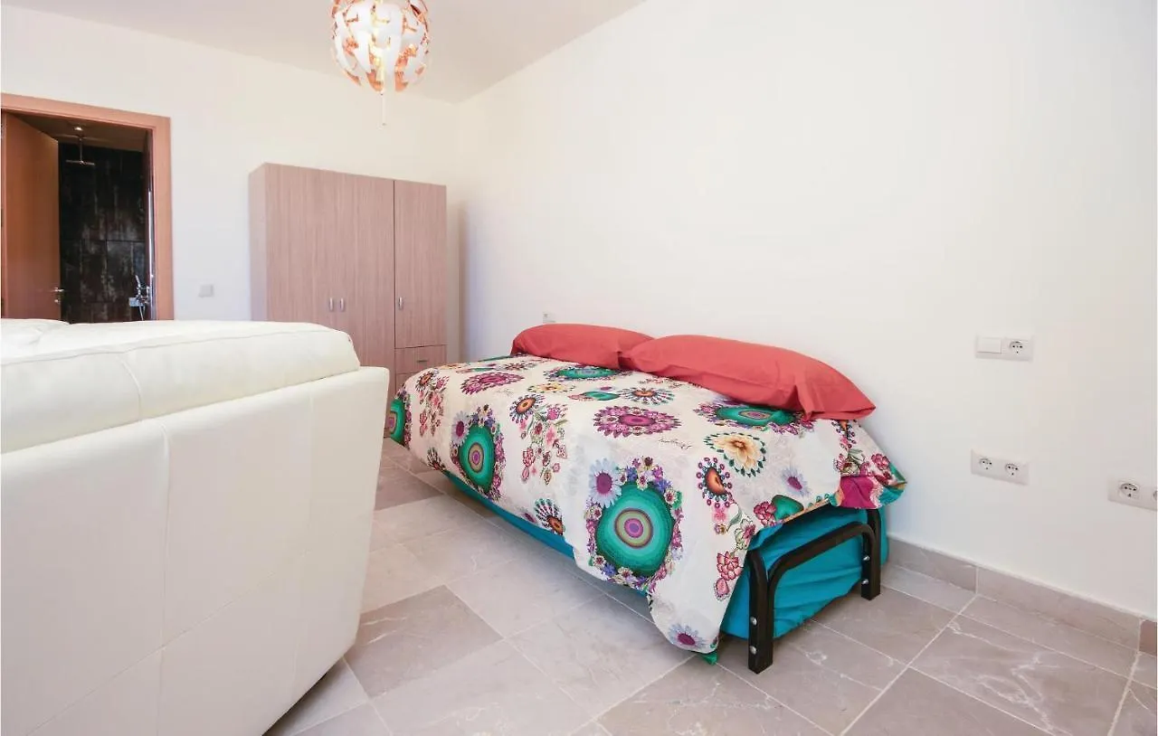 Cozy Home In Manilva With House Sea View 0*,  Espanha